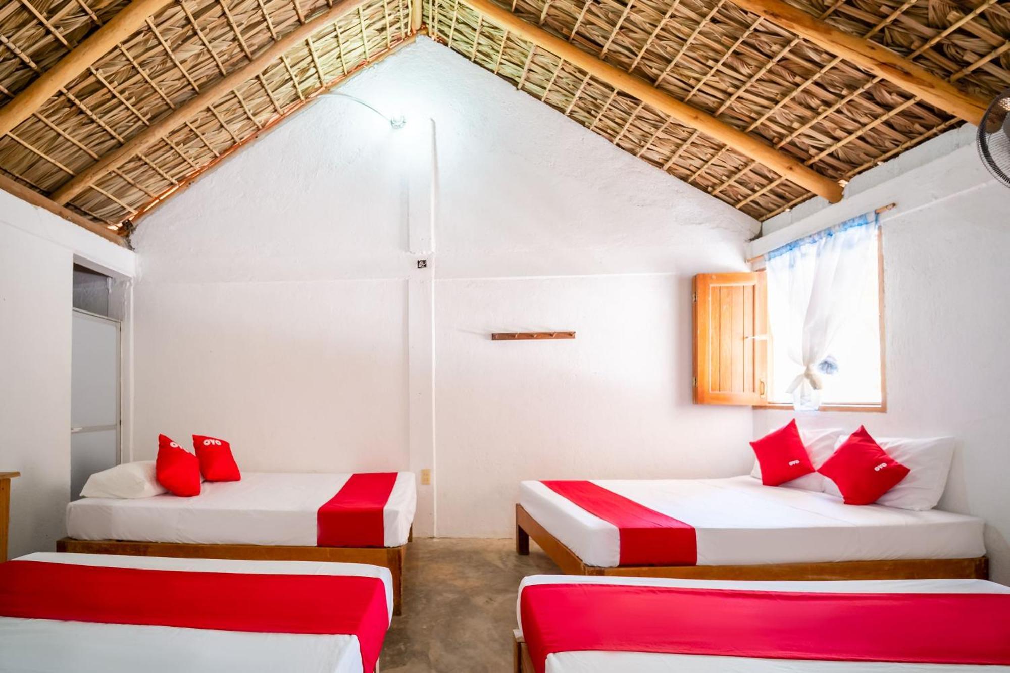 Oyo Abril, Hotel Mazunte